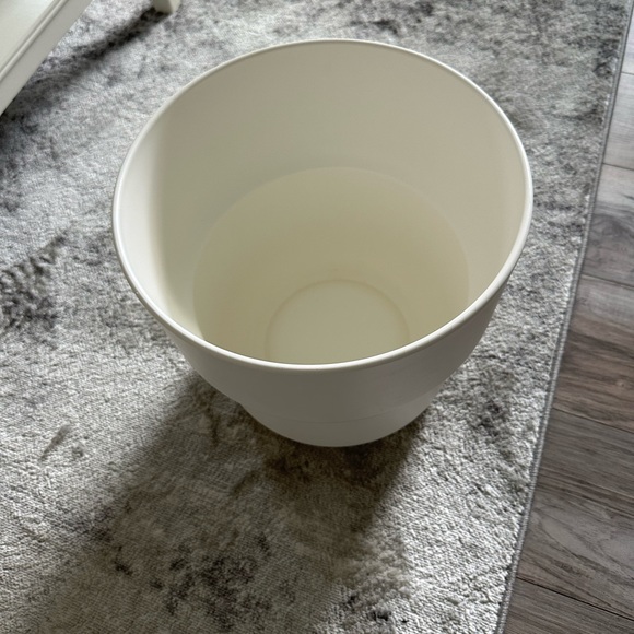 IKEA flower pot - Picture 6 of 6